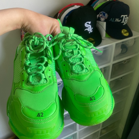 Balenciagas triple s - Picture 2 of 5
